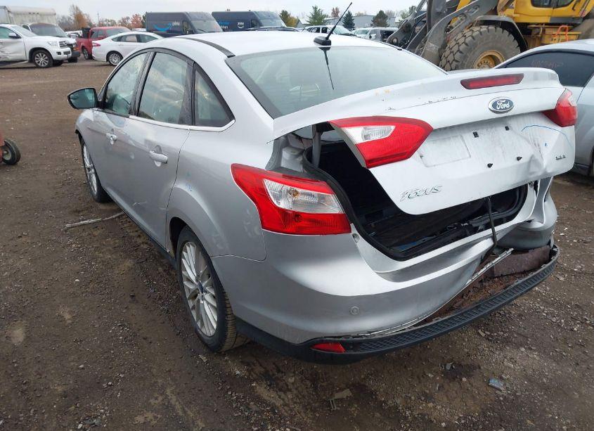 Photo 3 of 2012 Ford Focus SEL (VIN 1FAHP3H29CL145326)