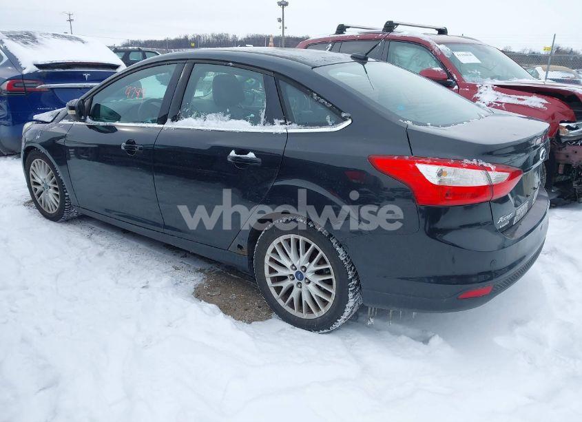 Photo 3 of 2012 Ford Focus SEL (VIN 1FAHP3H29CL172042)