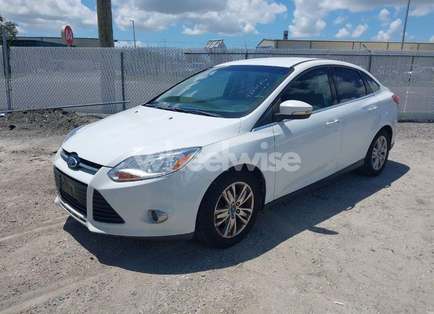 Photo 2 of 2012 Ford Focus SEL (VIN 1FAHP3H29CL252442)
