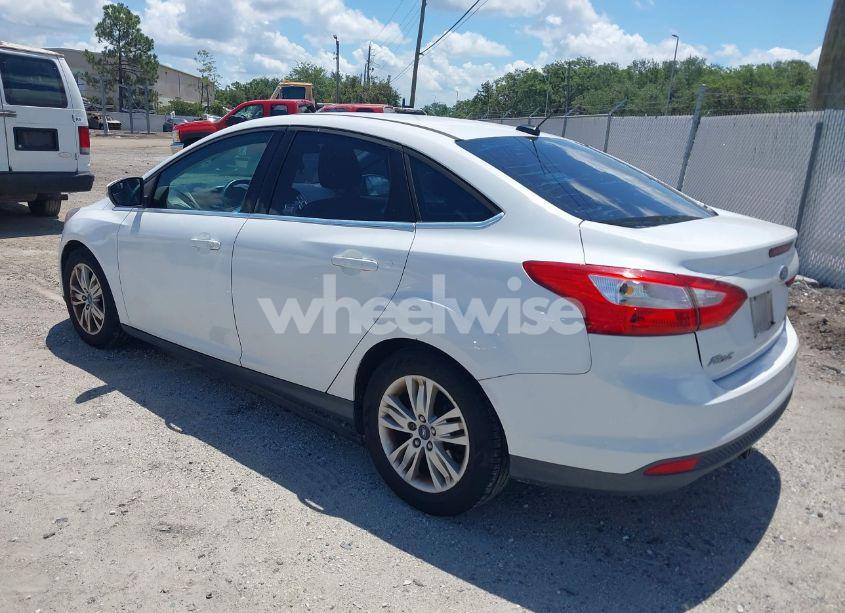 Photo 3 of 2012 Ford Focus SEL (VIN 1FAHP3H29CL252442)