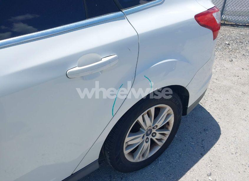 Photo 6 of 2012 Ford Focus SEL (VIN 1FAHP3H29CL252442)