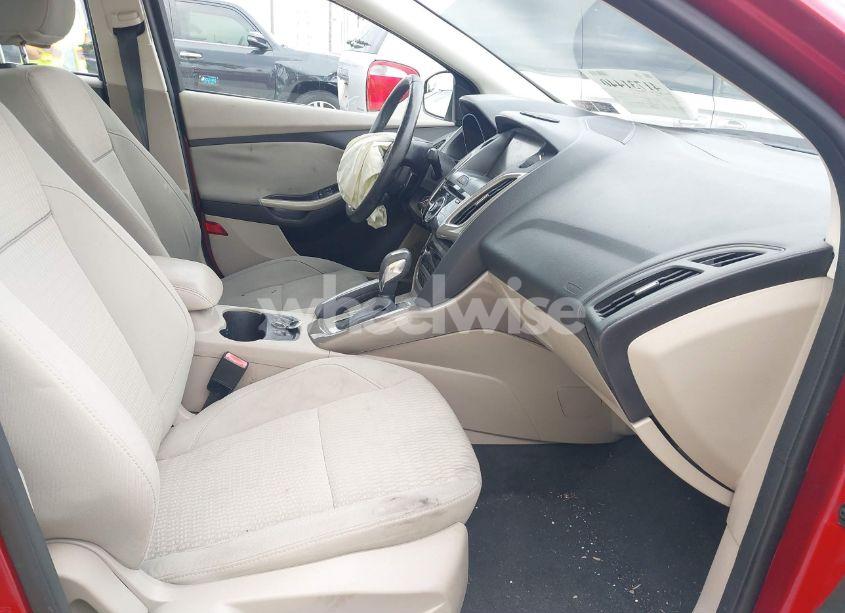 Photo 5 of 2012 Ford Focus SEL (VIN 1FAHP3H29CL446372)