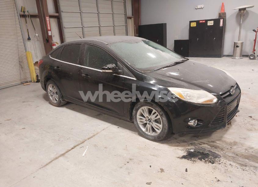 2012 Ford Focus SEL (VIN 1FAHP3H2XCL107443) main photo