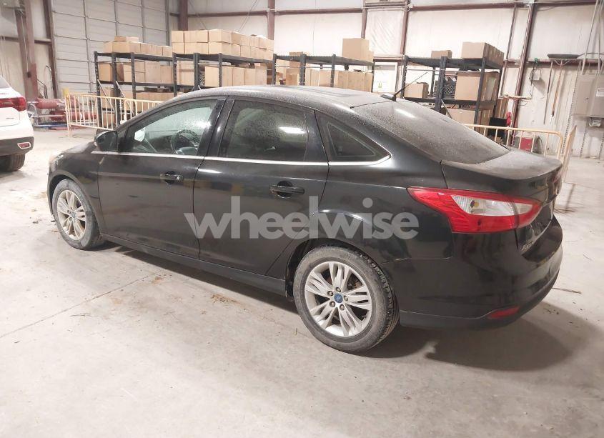Photo 3 of 2012 Ford Focus SEL (VIN 1FAHP3H2XCL107443)