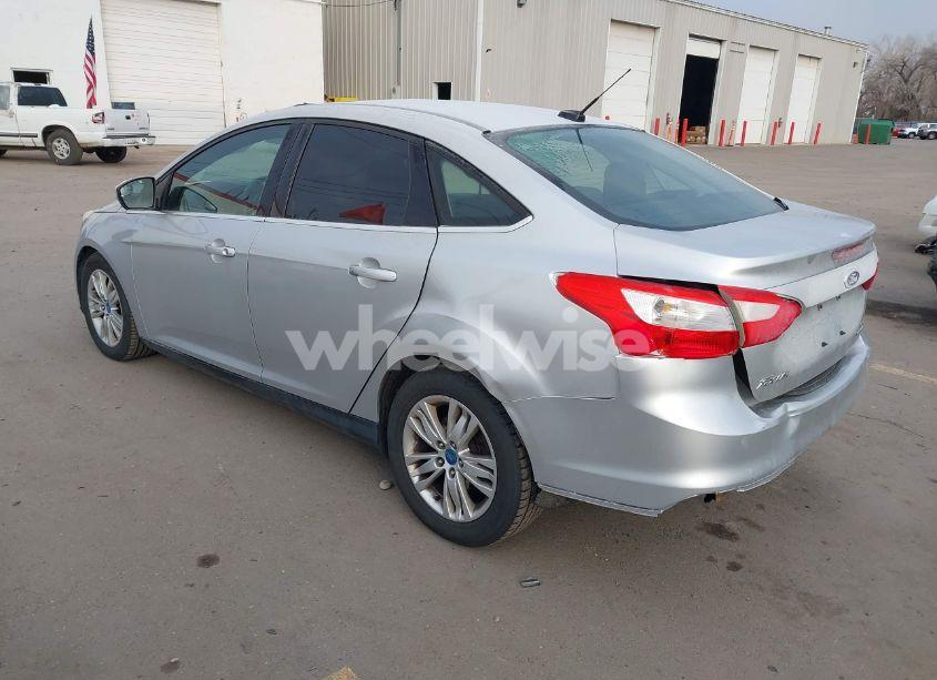 Photo 3 of 2012 Ford Focus SEL (VIN 1FAHP3H2XCL184605)