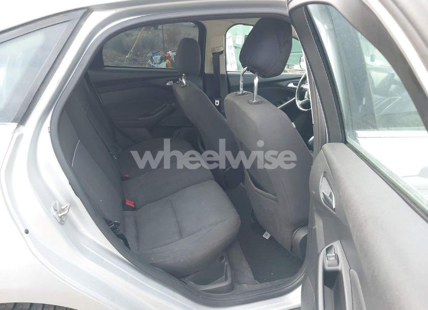 Photo 8 of 2012 Ford Focus SEL (VIN 1FAHP3H2XCL184605)