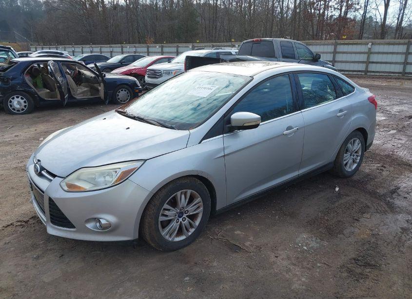 Photo 2 of 2012 Ford Focus SEL (VIN 1FAHP3H2XCL246598)