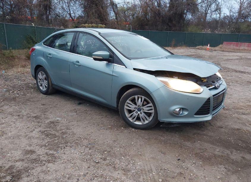 2012 Ford Focus SEL (VIN 1FAHP3H2XCL358091) main photo