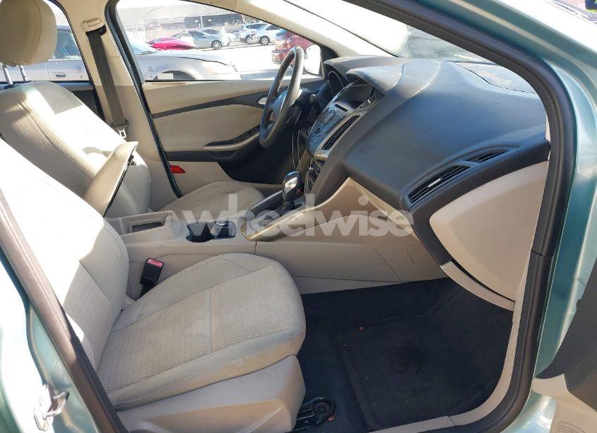 Photo 5 of 2012 Ford Focus SEL (VIN 1FAHP3H2XCL394444)