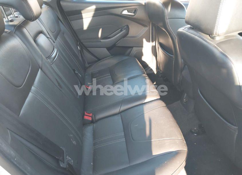 Photo 8 of 2012 Ford Focus SEL (VIN 1FAHP3H2XCL452651)