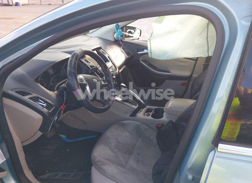 Photo 5 of 2012 Ford Focus SEL (VIN 1FAHP3H2XCL462872)