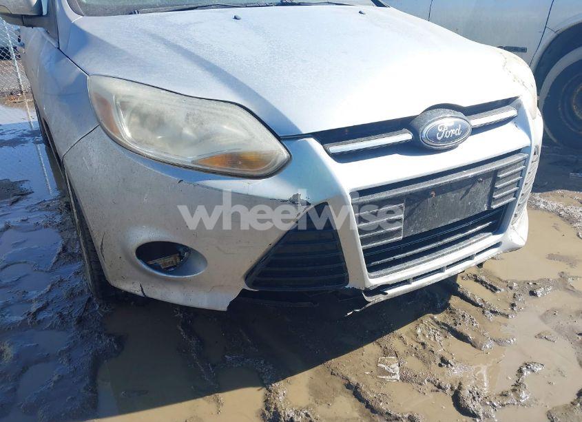 Photo 6 of 2012 Ford Focus SEL (VIN 1FAHP3H2XCL474696)