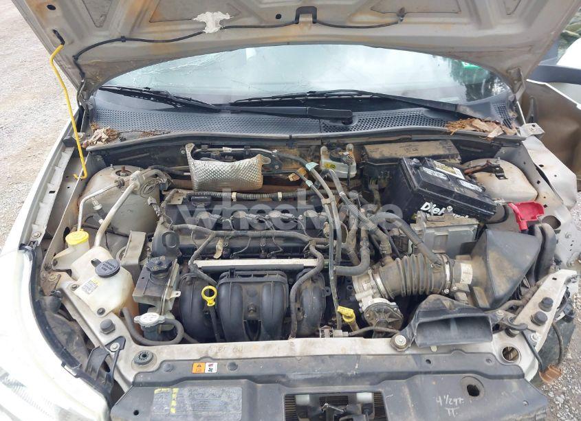 Photo 10 of 2010 Ford Focus SEL (VIN 1FAHP3HN0AW135807)