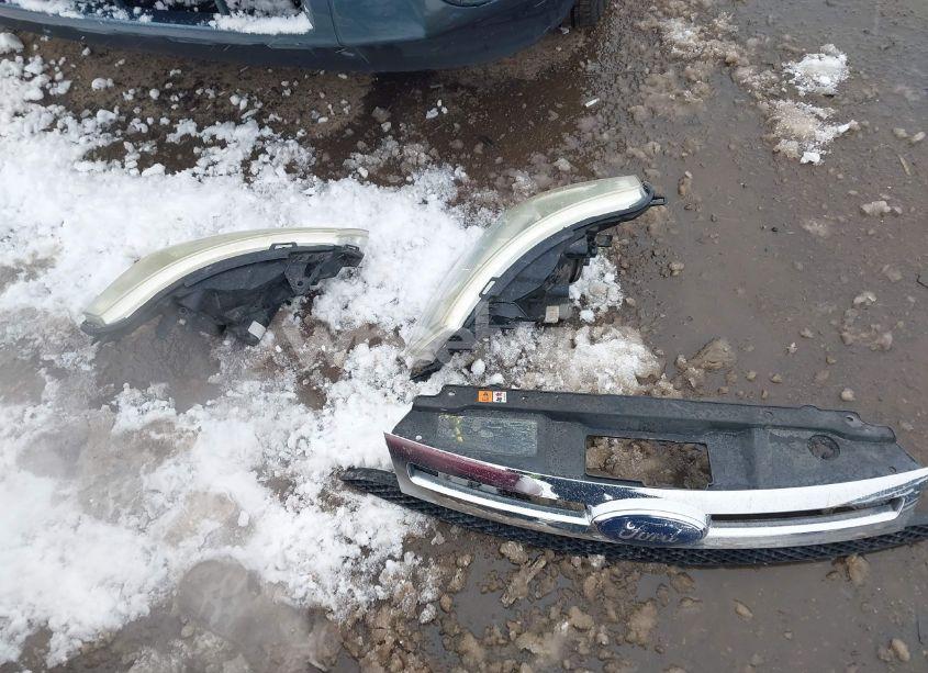 Photo 12 of 2010 Ford Focus SEL (VIN 1FAHP3HN0AW166197)