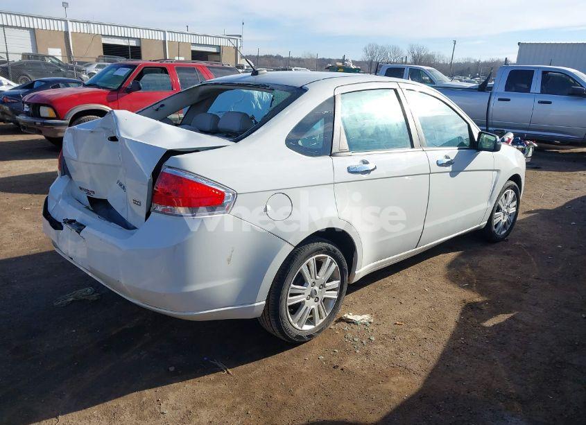 Photo 4 of 2010 Ford Focus SEL (VIN 1FAHP3HN0AW201403)