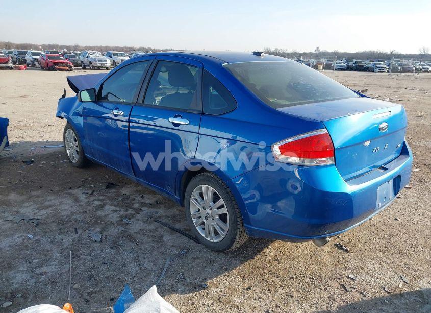 Photo 3 of 2010 Ford Focus SEL (VIN 1FAHP3HN0AW231257)