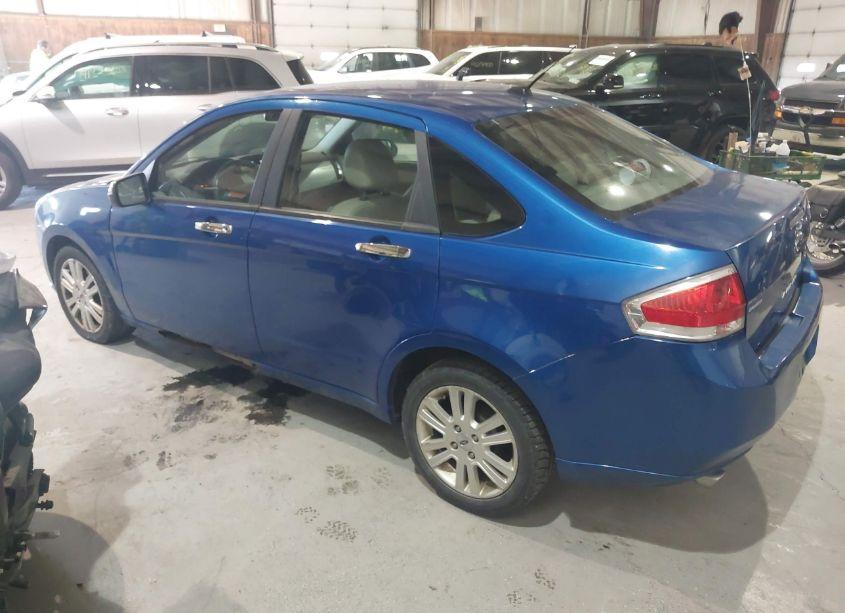 Photo 3 of 2010 Ford Focus SEL (VIN 1FAHP3HN1AW140787)