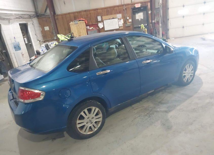 Photo 4 of 2010 Ford Focus SEL (VIN 1FAHP3HN1AW140787)