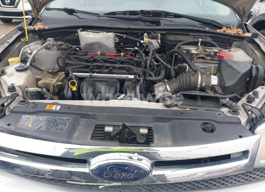 Photo 10 of 2010 Ford Focus SEL (VIN 1FAHP3HN1AW230327)