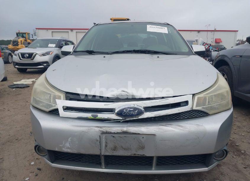 Photo 12 of 2010 Ford Focus SEL (VIN 1FAHP3HN1AW230327)