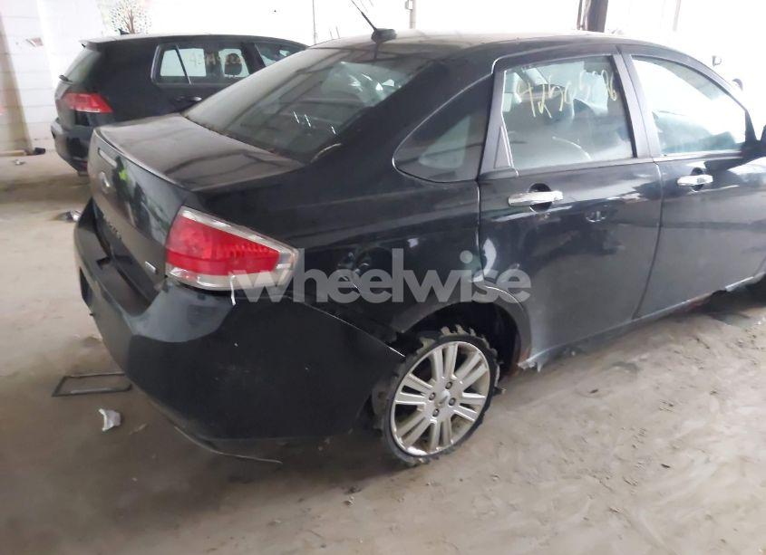 Photo 6 of 2011 Ford Focus SEL (VIN 1FAHP3HN1BW180515)