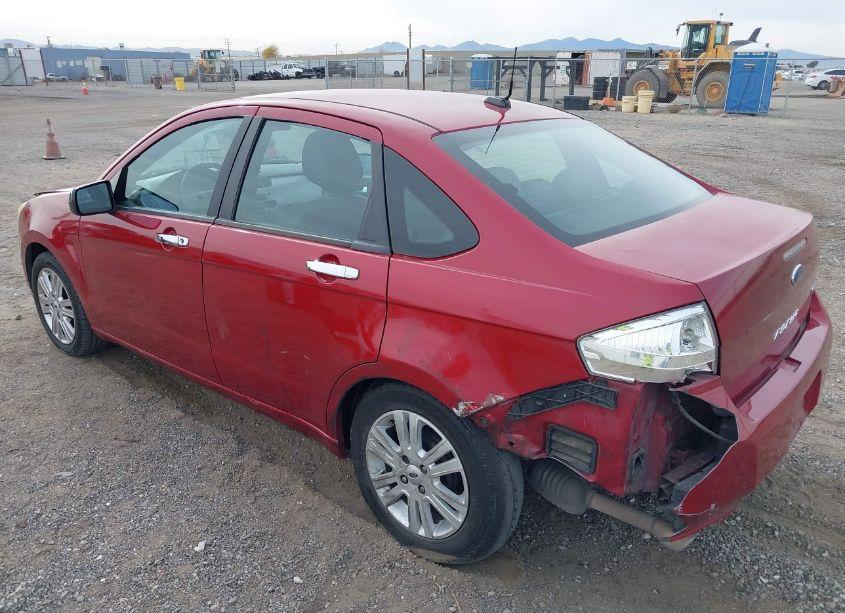 Photo 3 of 2011 Ford Focus SEL (VIN 1FAHP3HN2BW191040)