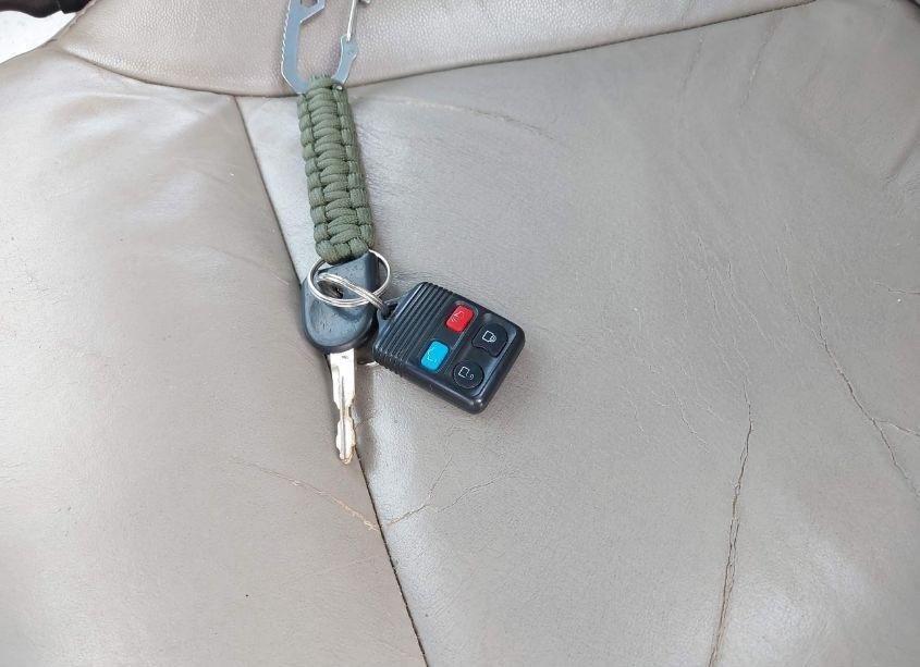 Photo 11 of 2010 Ford Focus SEL (VIN 1FAHP3HN3AW195340)