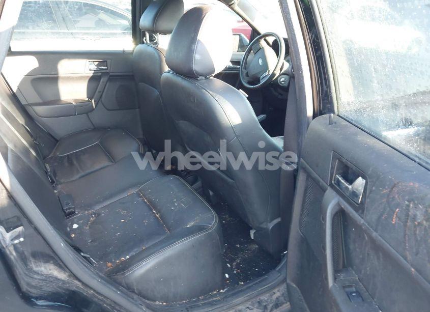 Photo 8 of 2010 Ford Focus SEL (VIN 1FAHP3HN3AW290626)