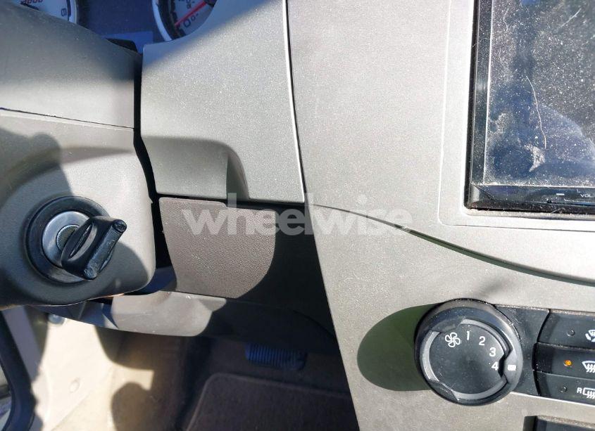 Photo 11 of 2011 Ford Focus SEL (VIN 1FAHP3HN3BW115861)