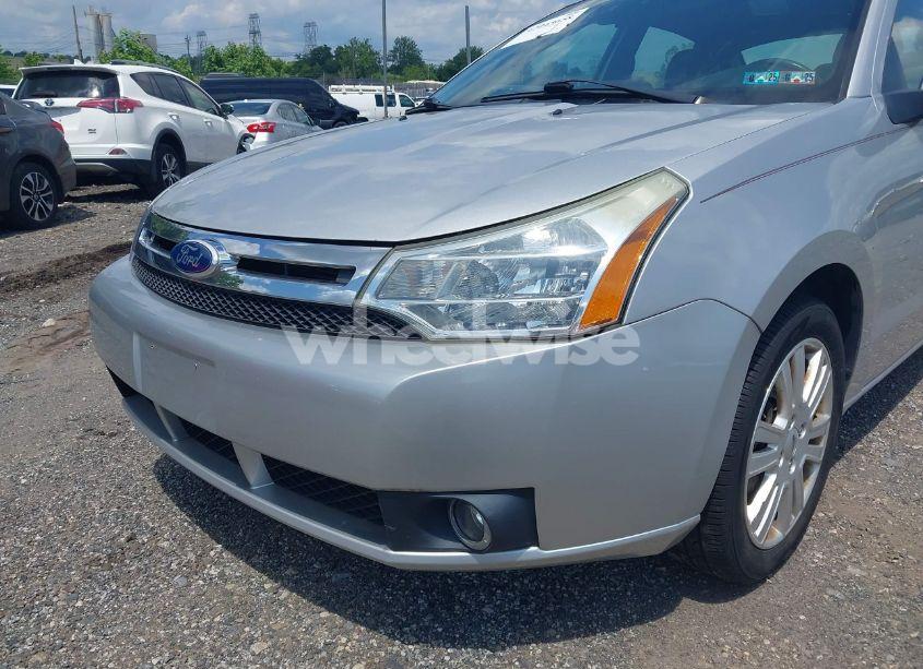 Photo 13 of 2011 Ford Focus SEL (VIN 1FAHP3HN3BW139934)