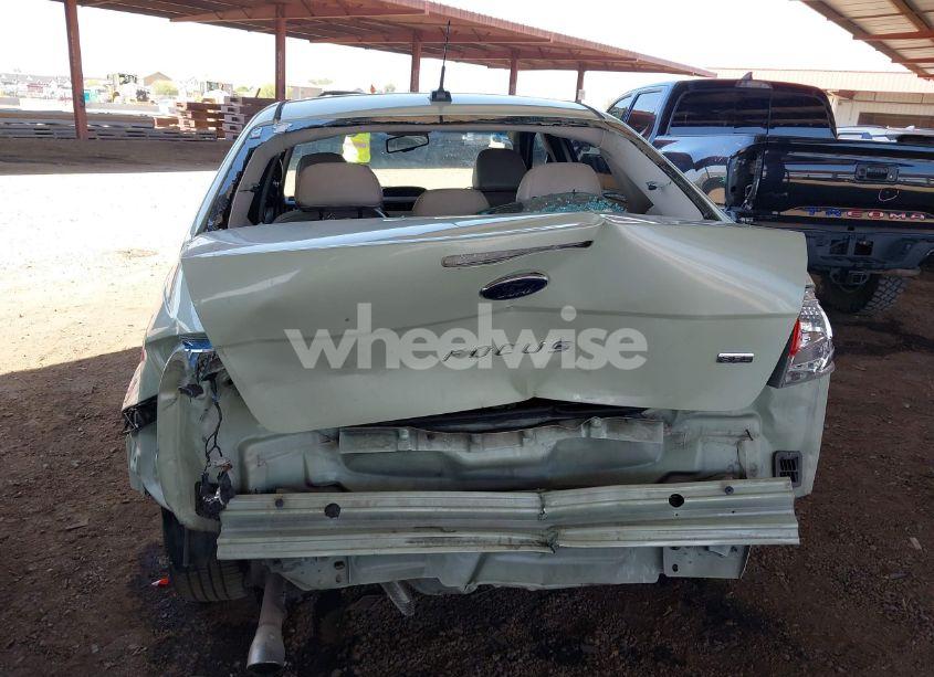 Photo 6 of 2010 Ford Focus SEL (VIN 1FAHP3HN4AW227552)