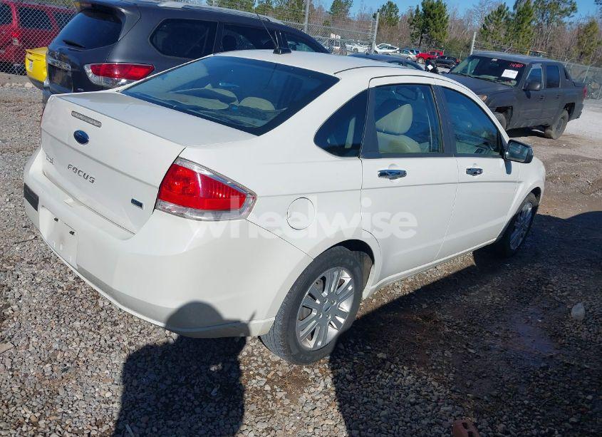 Photo 4 of 2010 Ford Focus SEL (VIN 1FAHP3HN4AW239829)
