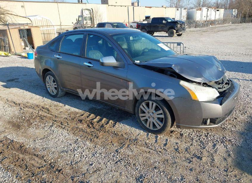 2011 Ford Focus SEL (VIN 1FAHP3HN4BW183621) main photo