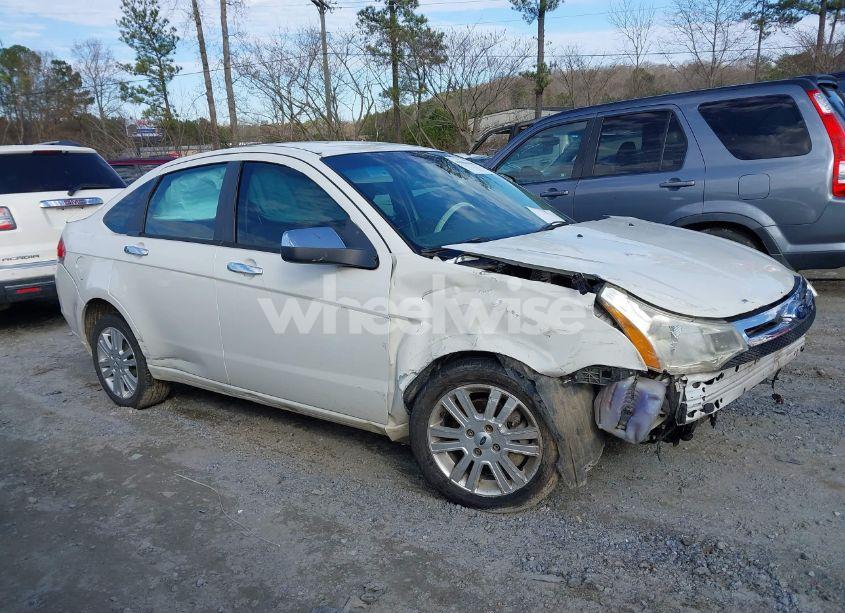 Photo 13 of 2010 Ford Focus SEL (VIN 1FAHP3HN5AW150738)