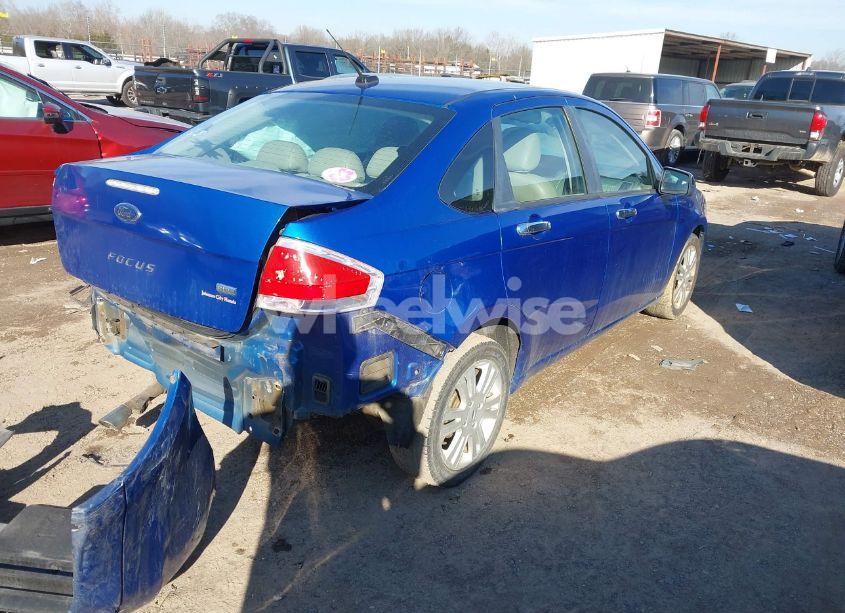 Photo 4 of 2010 Ford Focus SEL (VIN 1FAHP3HN5AW160847)