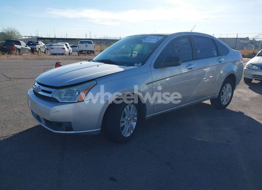 Photo 2 of 2011 Ford Focus SEL (VIN 1FAHP3HN5BW140843)