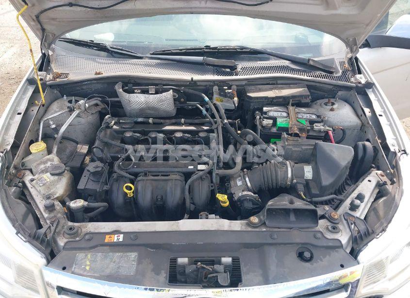 Photo 10 of 2011 Ford Focus SEL (VIN 1FAHP3HN5BW177794)