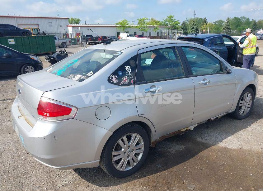 Photo 4 of 2011 Ford Focus SEL (VIN 1FAHP3HN5BW177794)