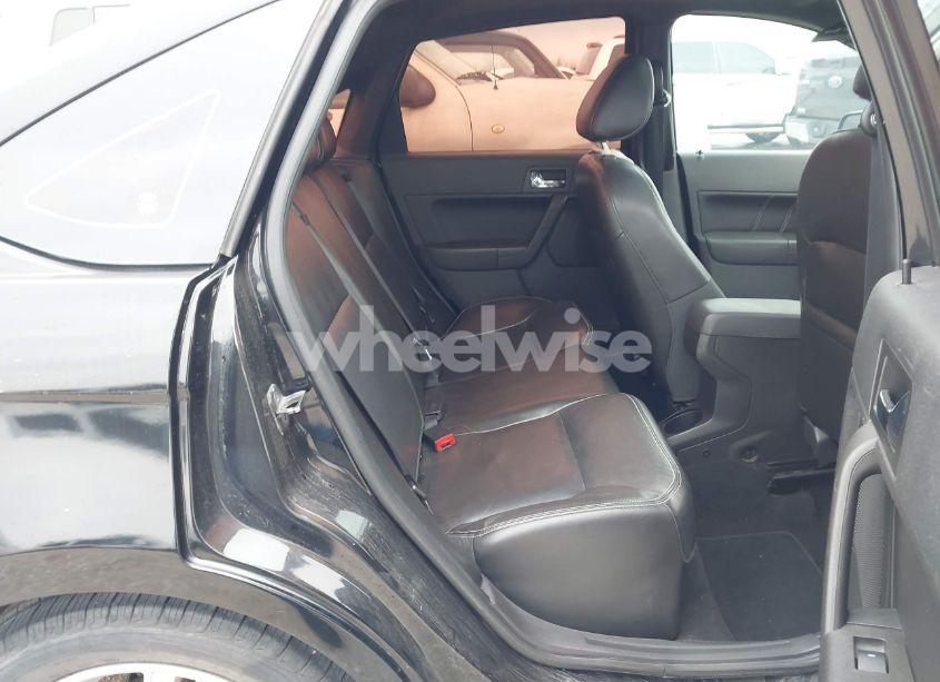 Photo 8 of 2010 Ford Focus SEL (VIN 1FAHP3HN6AW173056)