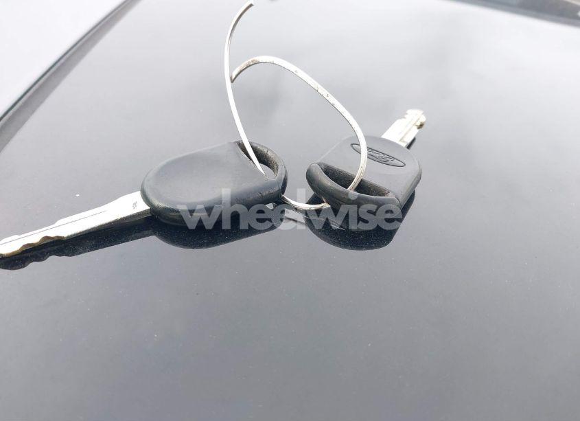 Photo 11 of 2010 Ford Focus SEL (VIN 1FAHP3HN6AW175843)