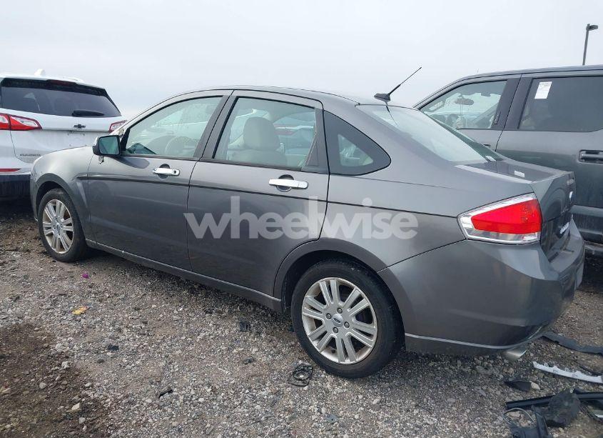 Photo 3 of 2010 Ford Focus SEL (VIN 1FAHP3HN6AW175843)