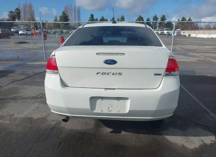 Photo 16 of 2010 Ford Focus SEL (VIN 1FAHP3HN6AW208601)