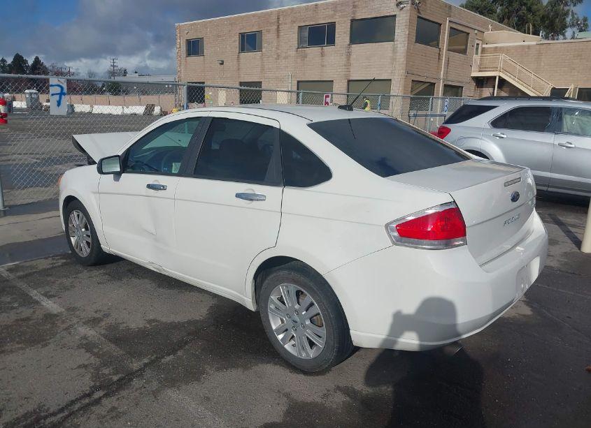 Photo 3 of 2010 Ford Focus SEL (VIN 1FAHP3HN6AW208601)