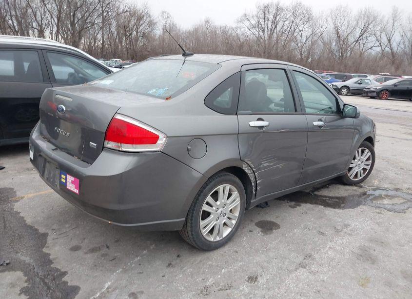 Photo 4 of 2010 Ford Focus SEL (VIN 1FAHP3HN7AW163393)
