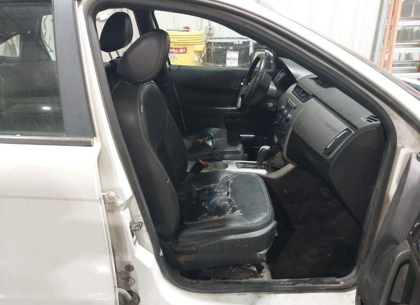 Photo 5 of 2010 Ford Focus SEL (VIN 1FAHP3HN7AW188407)