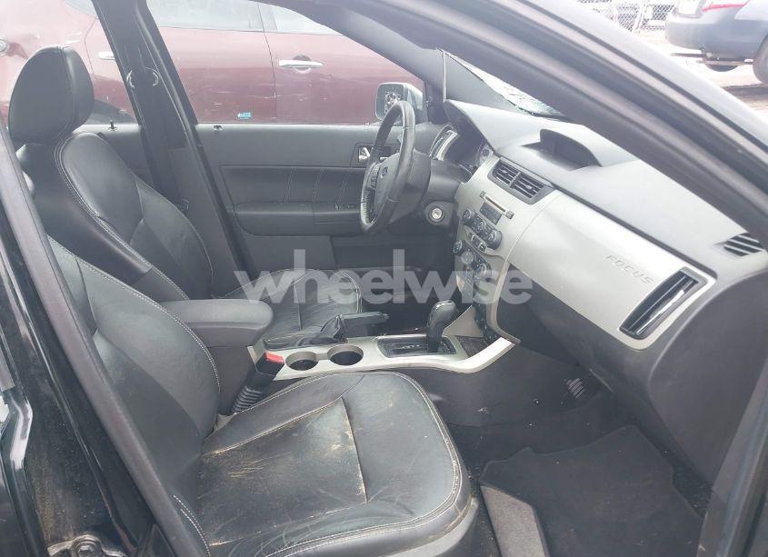 Photo 5 of 2010 Ford Focus SEL (VIN 1FAHP3HN7AW255300)