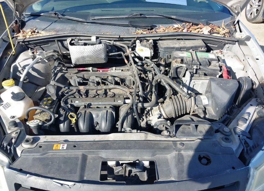 Photo 10 of 2010 Ford Focus SEL (VIN 1FAHP3HN7AW266815)