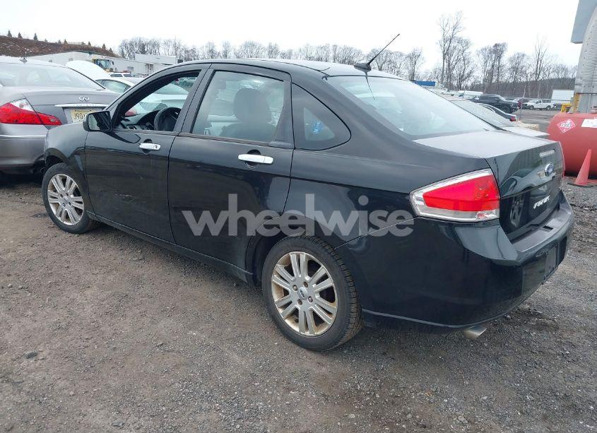 Photo 3 of 2010 Ford Focus SEL (VIN 1FAHP3HN8AW174662)