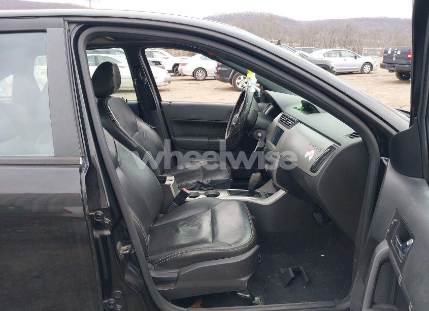 Photo 5 of 2010 Ford Focus SEL (VIN 1FAHP3HN8AW174662)