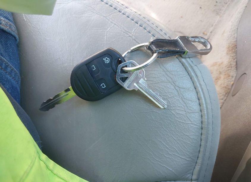 Photo 11 of 2010 Ford Focus SEL (VIN 1FAHP3HN9AW186626)